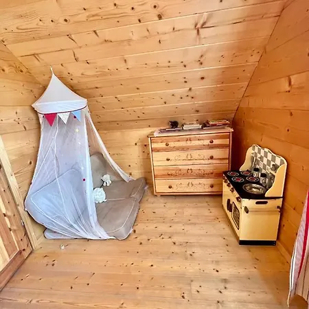 Zacisze Pod Lipa *