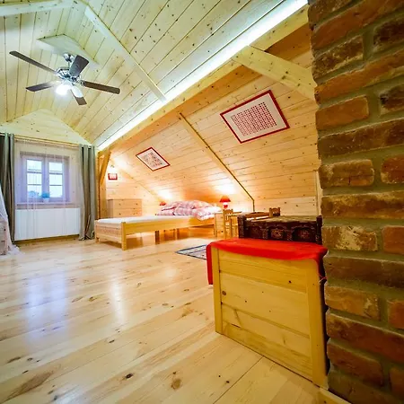 Zacisze Pod Lipa Villa Andrychow