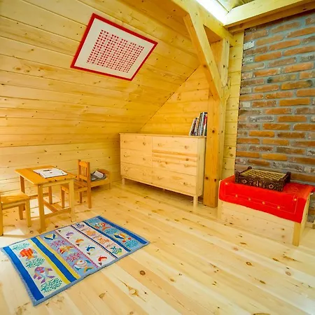 Villa Zacisze Pod Lipa