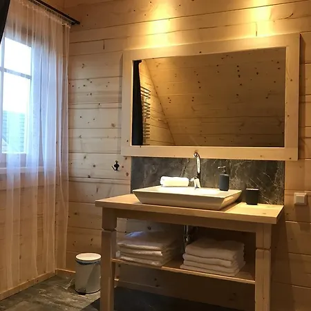 Villa Zacisze Pod Lipa