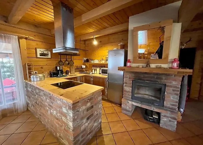 Zacisze Pod Lipa Villa