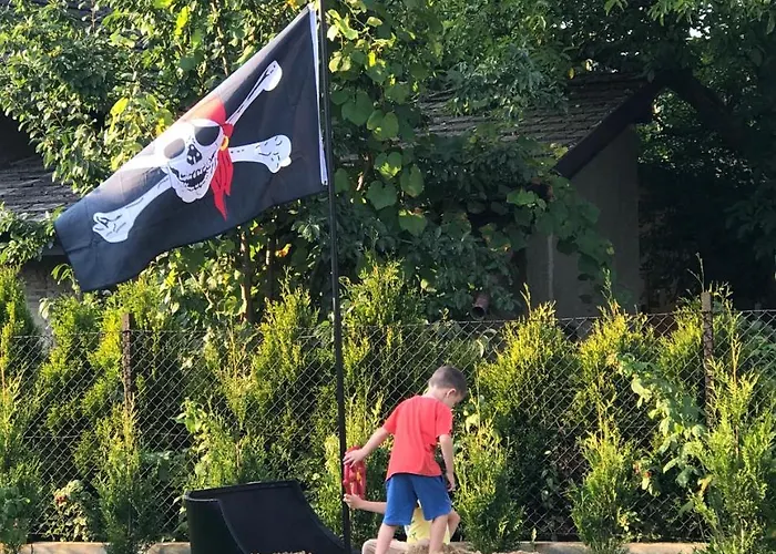 Zacisze Pod Lipa Villa